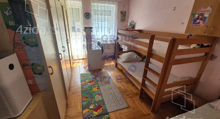 Šestosoban stan | 4zida