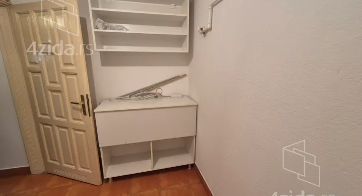 4-etažna kuća | 4zida