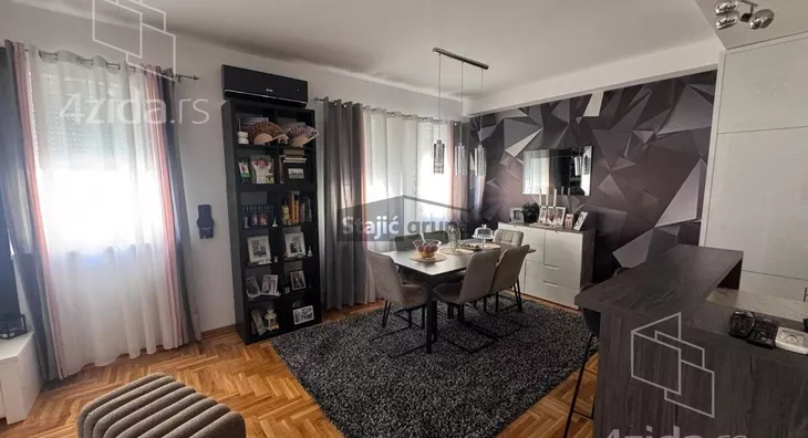 Dvoiposoban stan | 4zida