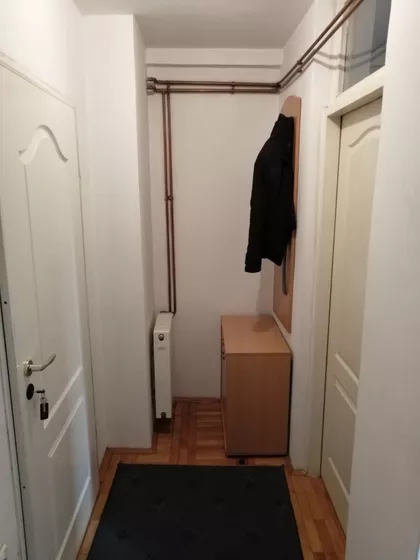 Trg Pavla Stojkovića 3 | 4zida.rs