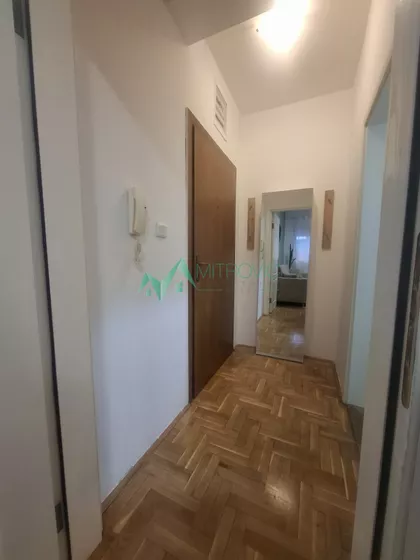 Podbara | 4zida.rs
