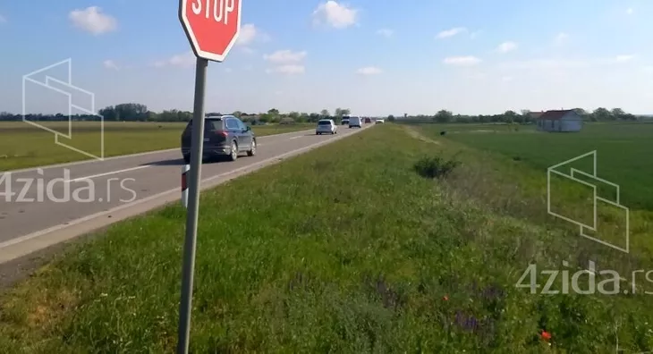 Poljoprivredno zemljište | 4zida