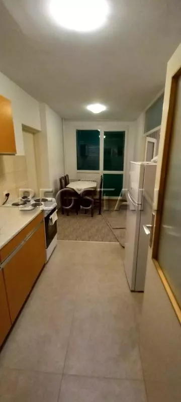 Prve Pruge | 4zida.rs