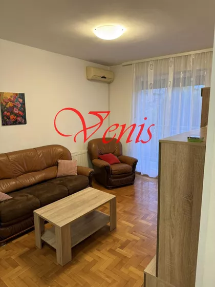 Braće Ribnikar | 4zida.rs