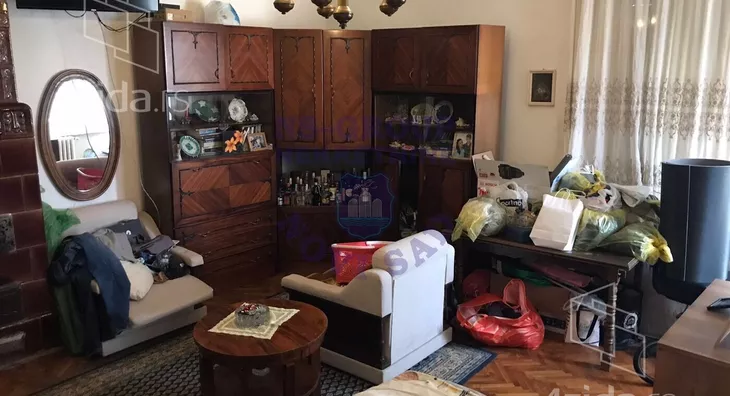 Četvoroiposoban stan | 4zida