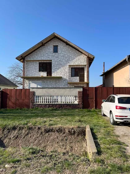 Branka Radičevića 137 | 4zida.rs