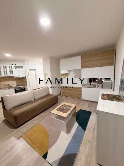 Rotkvarija | 4zida.rs