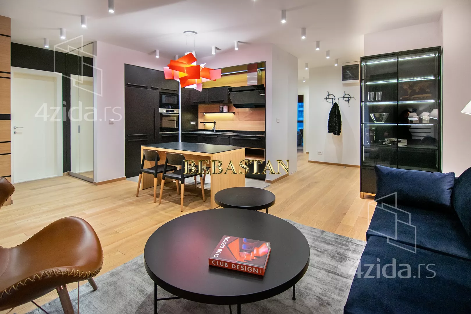 Petosoban stan | 4zida