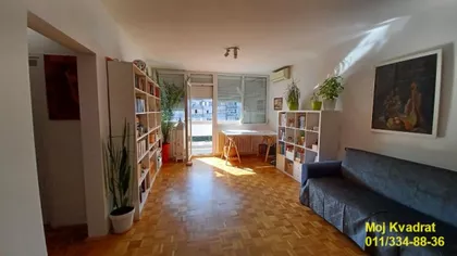 Mića Radakovića | 4zida.rs