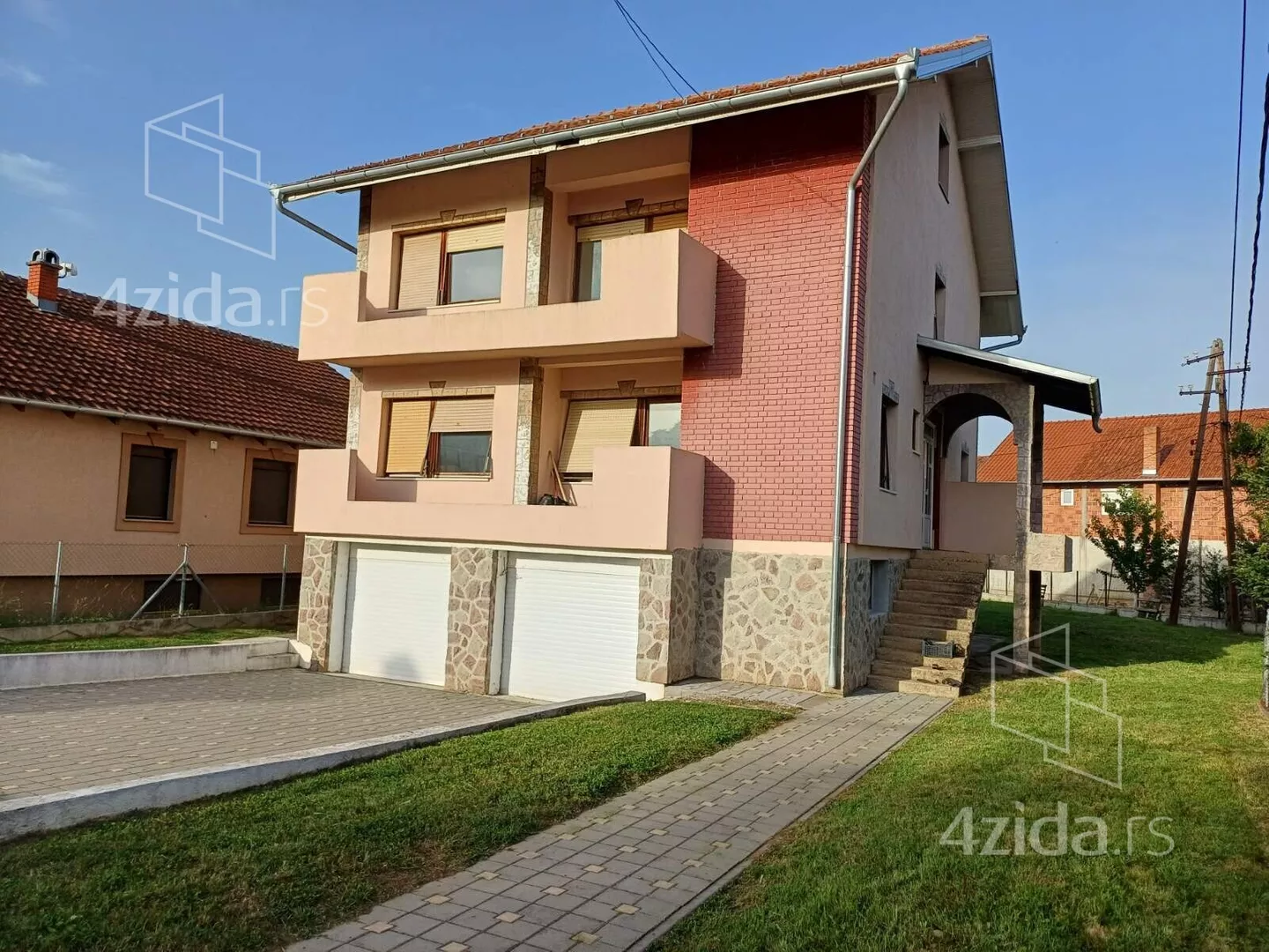 3-etažna kuća | 4zida