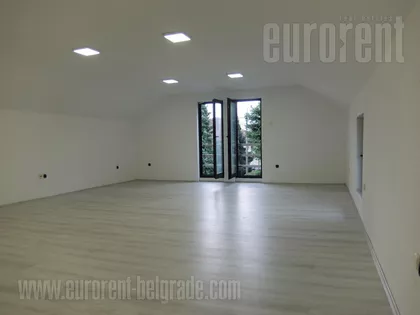 BEŽANIJSKA KOSA 3 | 4zida.rs