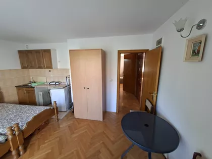 Nemanjina | 4zida.rs