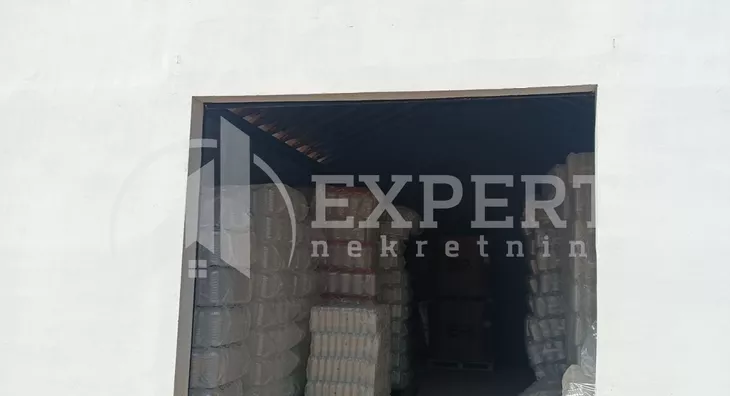 Lokal | 4zida