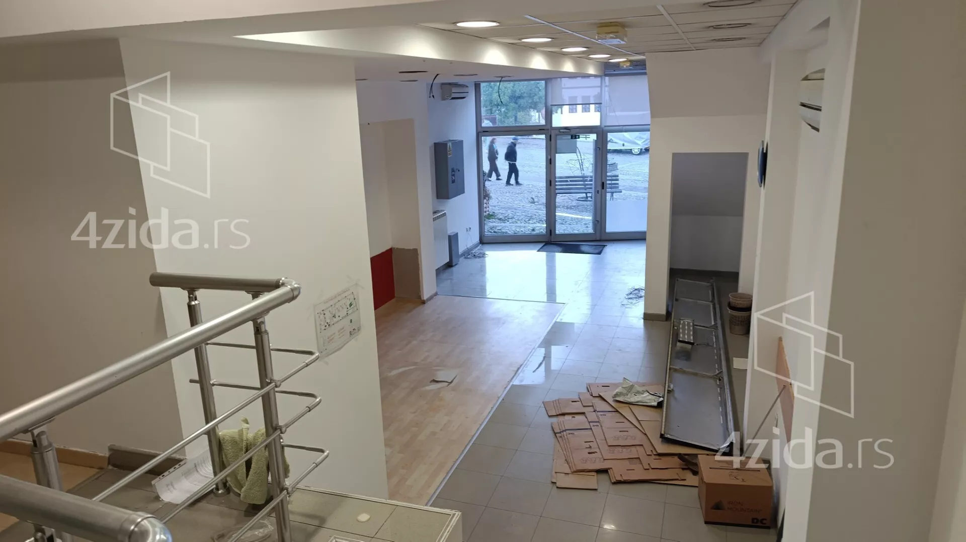 Poslovni prostor | 4zida