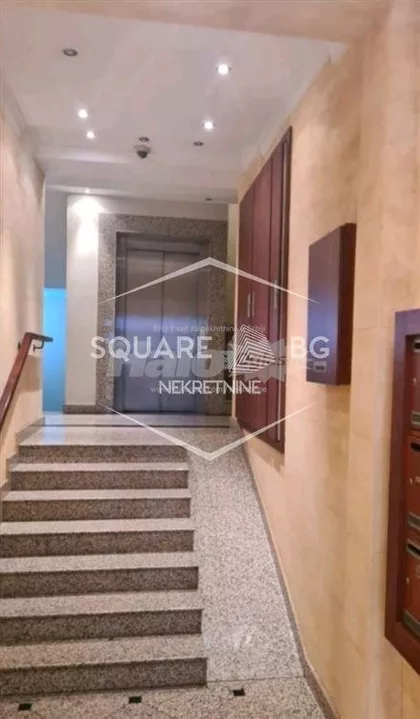 Patrijarha Varnave | 4zida.rs