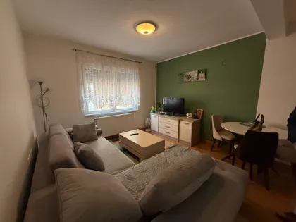 Orlovićeva | 4zida.rs