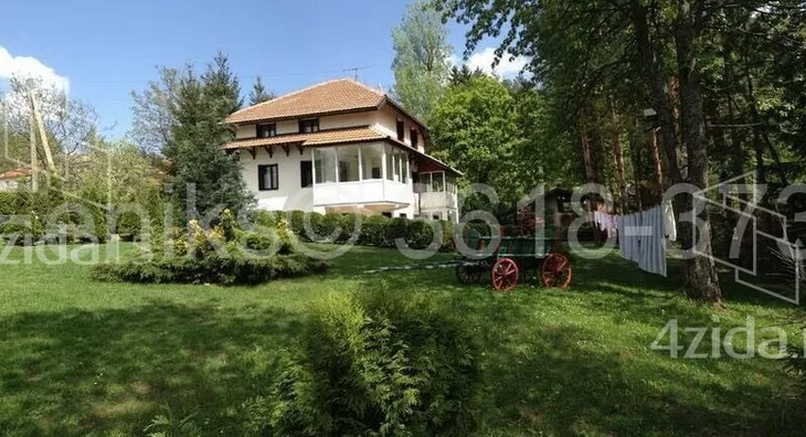 Kuća | 4zida