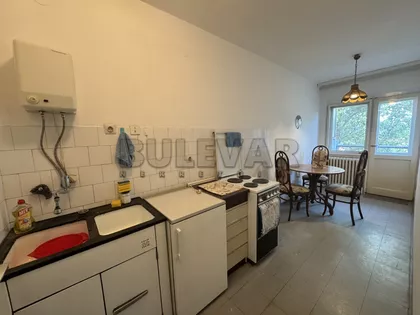 Triglavska | 4zida.rs