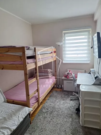 Miljana Miljanića | 4zida.rs