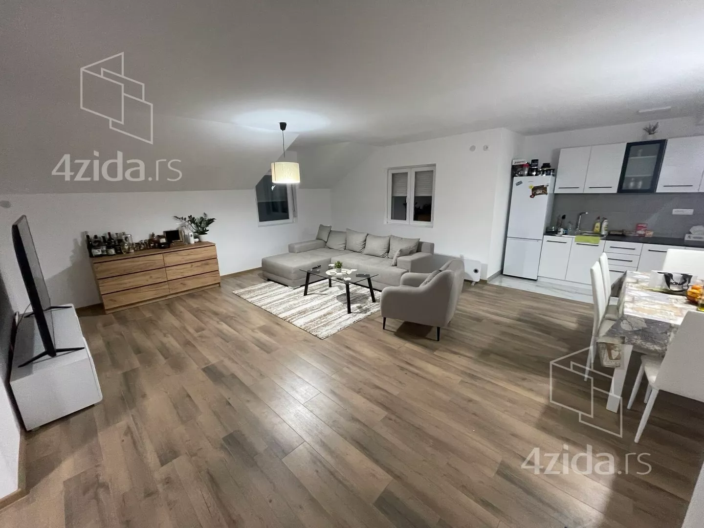 3-etažna kuća | 4zida