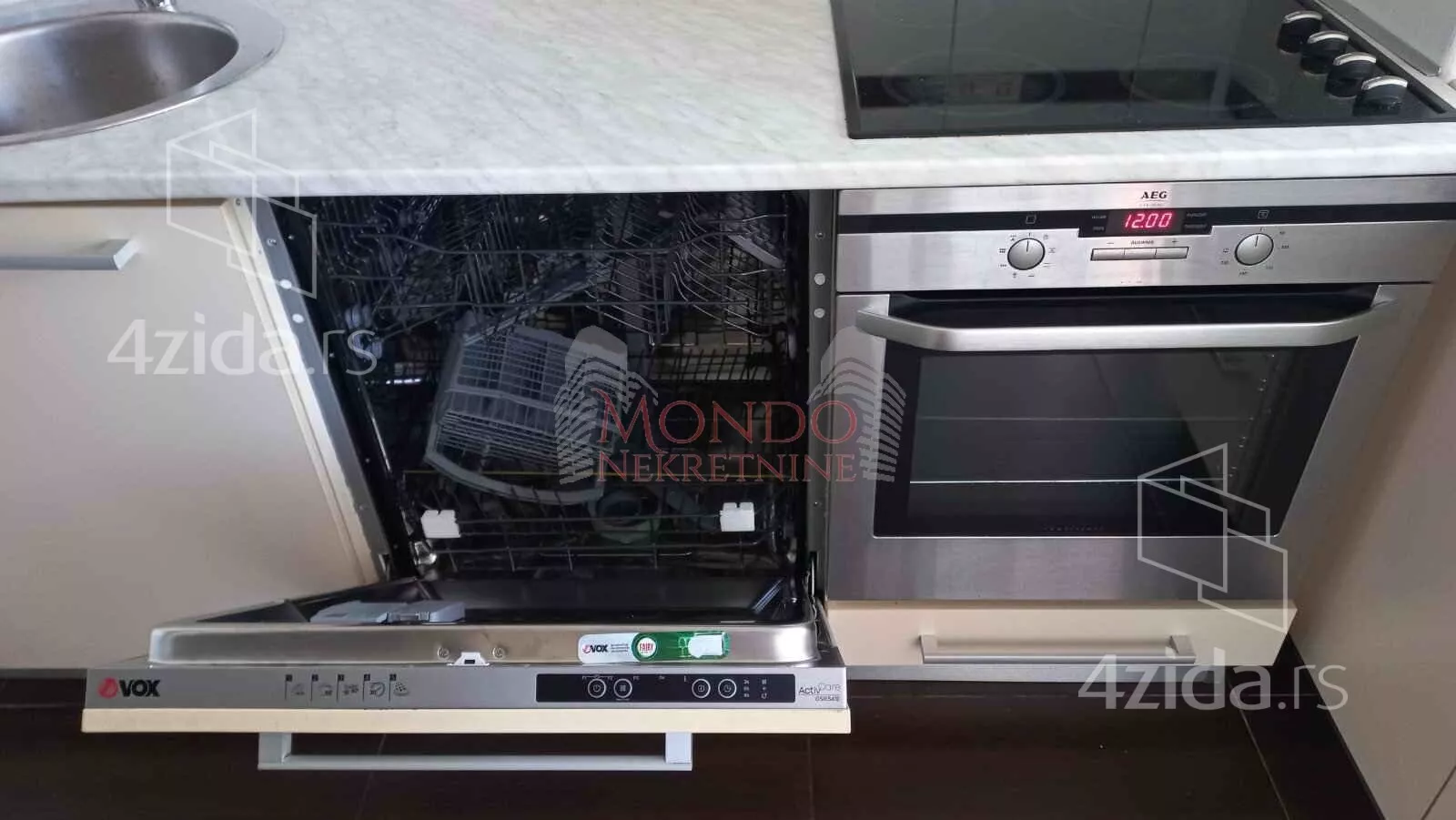 Jednoiposoban stan | 4zida