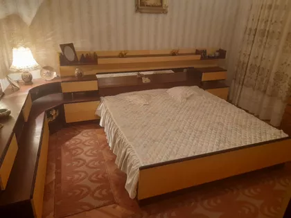 Bobište   | 4zida.rs