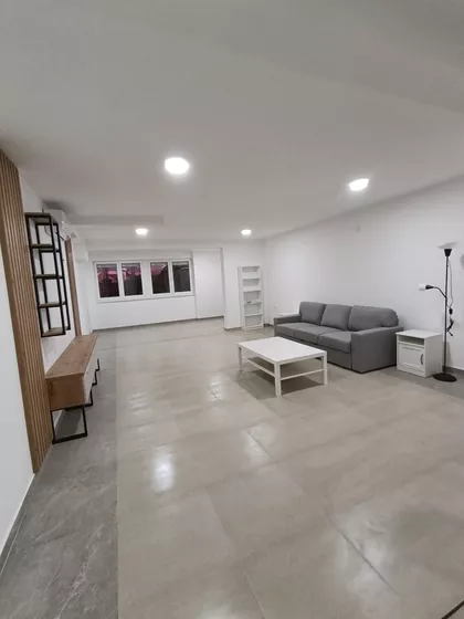 Ruže Jovanović | 4zida.rs