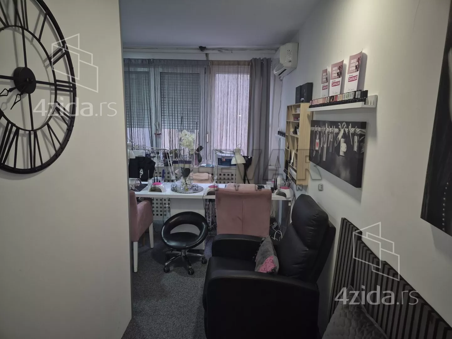 Lokal | 4zida
