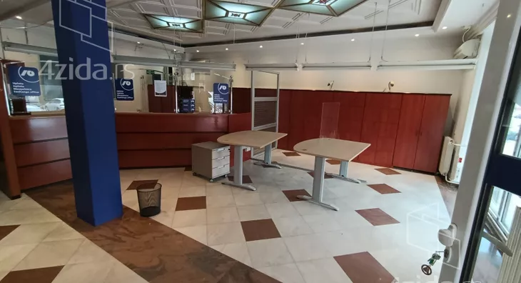 Poslovni prostor | 4zida