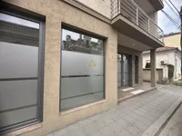 Lokal | 4zida