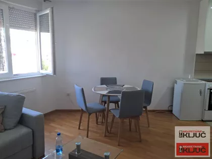 Bulevar Patrijarha Pavla (Somborski Bulevar) | 4zida.rs