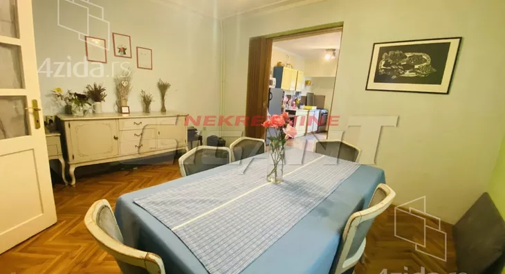 3-etažna kuća | 4zida