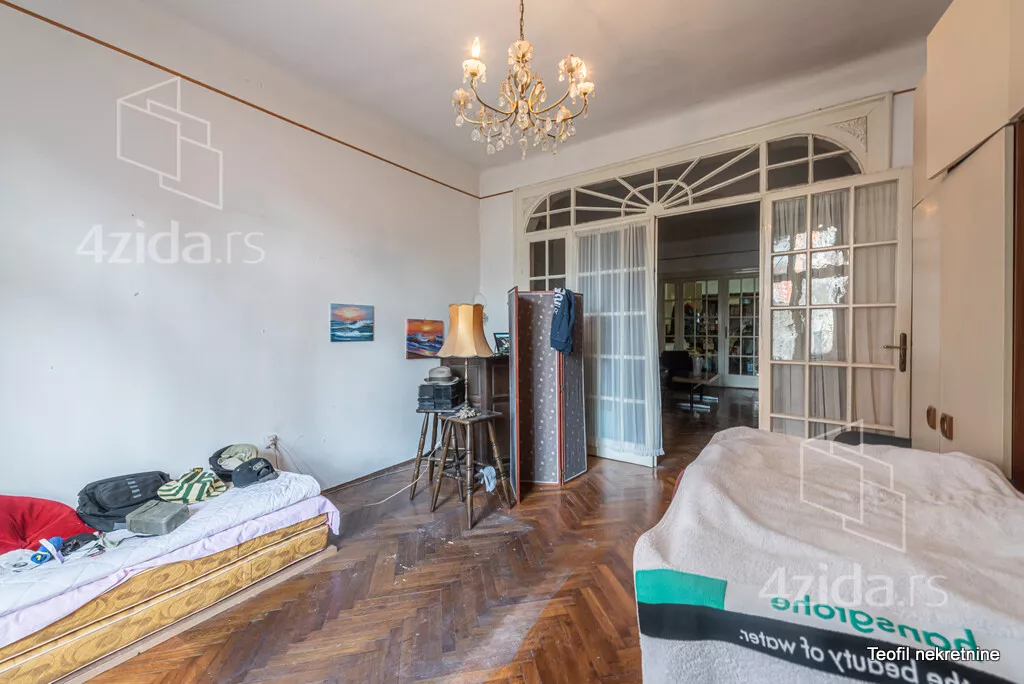 Troiposoban stan | 4zida