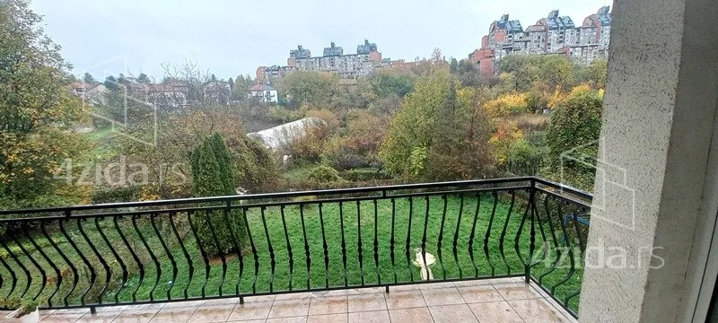 4-etažna kuća | 4zida