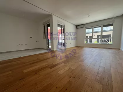 Bulevar Patrijarha Pavla (Somborski Bulevar) | 4zida.rs