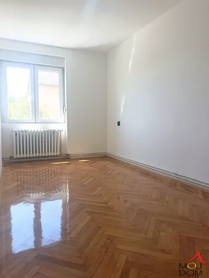 Adamovićevo Naselje | 4zida.rs