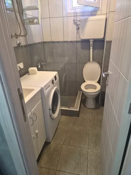 Dvadesetog Oktobra | 4zida.rs