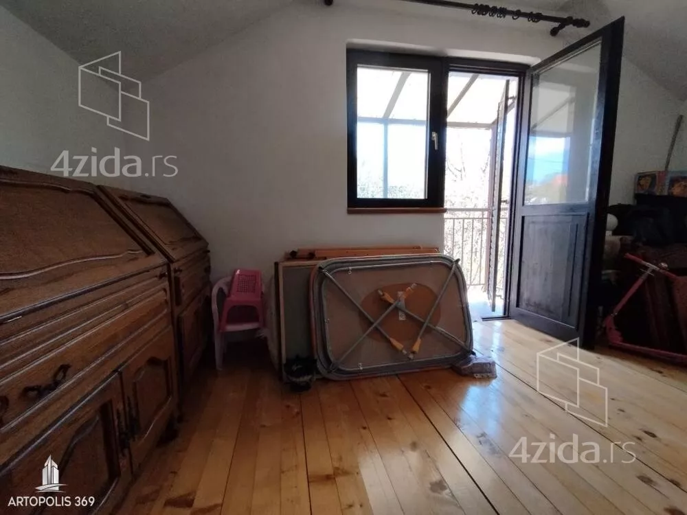 3-etažna kuća | 4zida