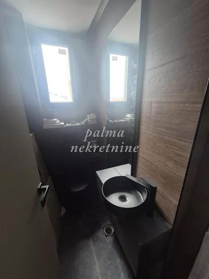 Centar preko Lepenice | 4zida.rs