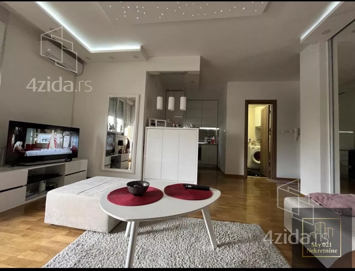 Garsonjera | 4zida