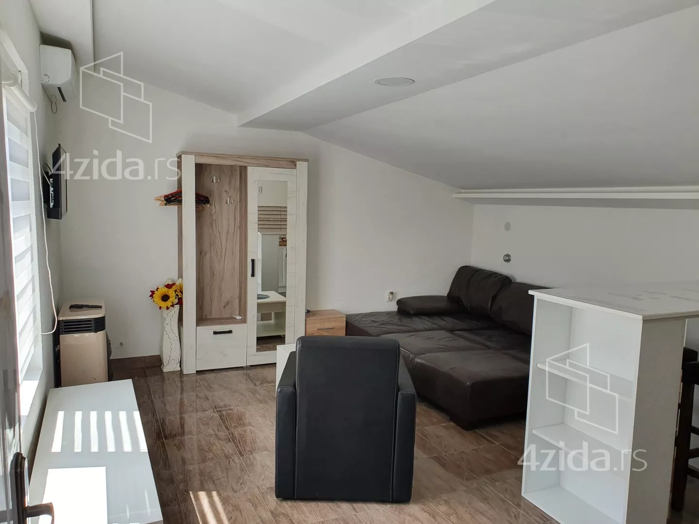 Garsonjera | 4zida