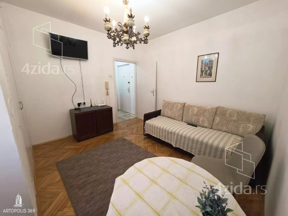 Garsonjera | 4zida