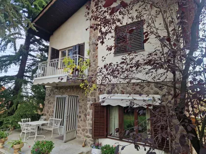 Sremska Kamenica | 4zida.rs