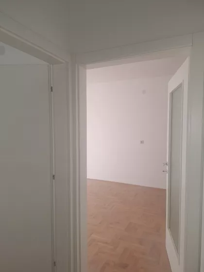 Branka Krsmanovića 12 | 4zida.rs