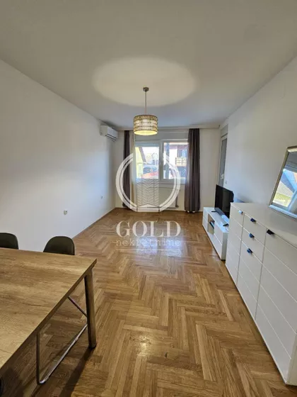 Novo Naselje | 4zida.rs