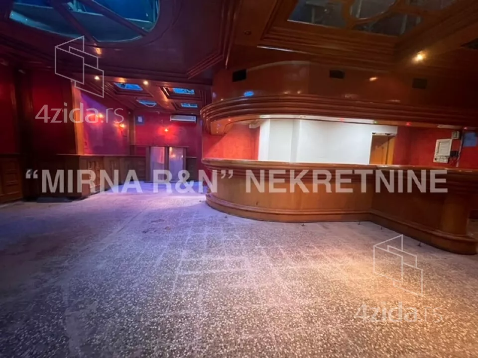 Poslovni prostor | 4zida