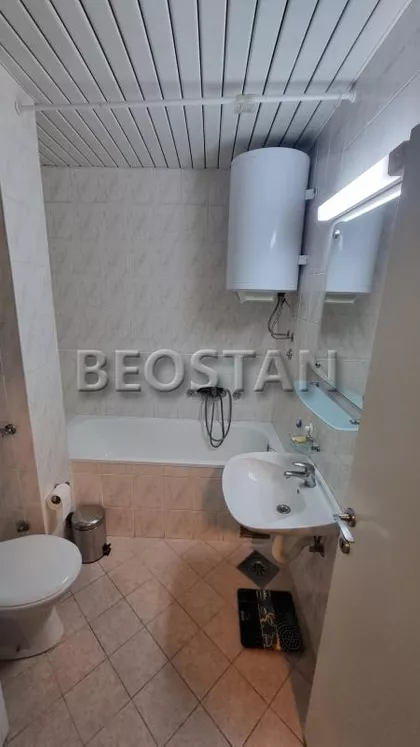 Nedeljka Gvozdenovica | 4zida.rs