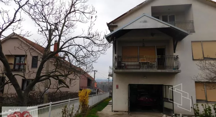 Kuća | 4zida