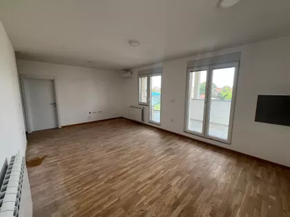 Žike Popovića | 4zida.rs