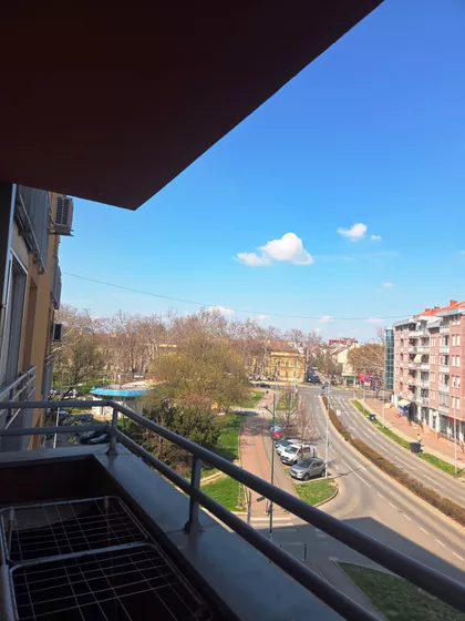 Braće Ribnikar | 4zida.rs